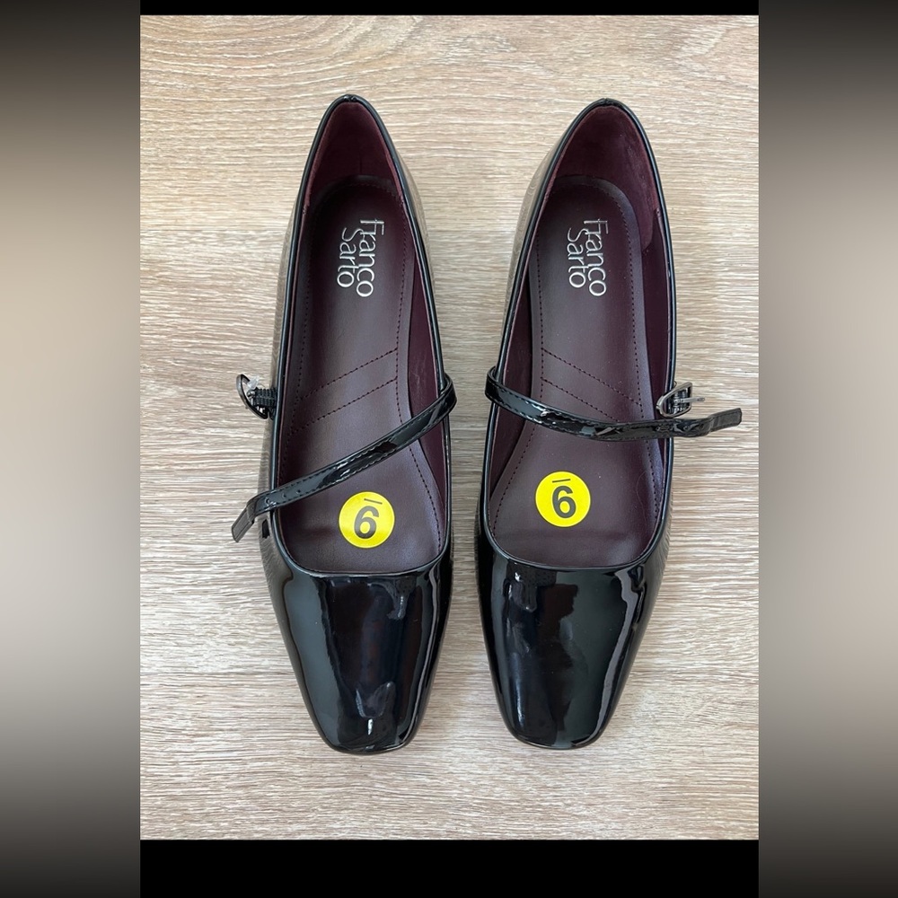 Franco Sarto Black Patent Mary Jane Flats - Women's Size 9